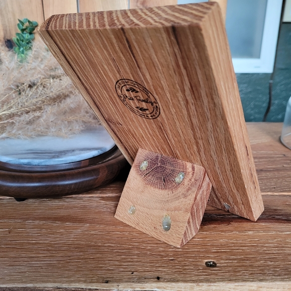 Charging stand - Picture 5 of 5